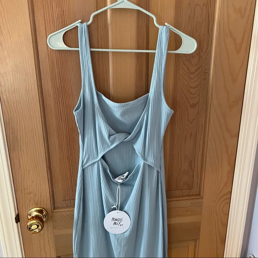 SOLD | NWT! Princess Polly - Hillary Midi Dress - Baby Blue - 8 - Picture 4 of 5